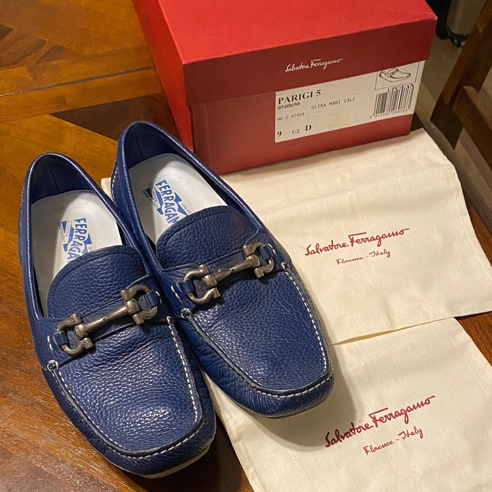 Salvatore Ferragamo Men's Textured Blue Driver Loafers